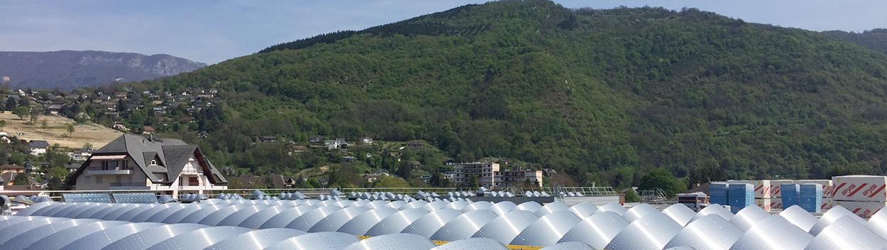Chantier Lycée du Nivolet La Ravoire Bluetek pour Adexsi produits Bluesteel RPT et voûte avec Voile-Dôme brise-soleil