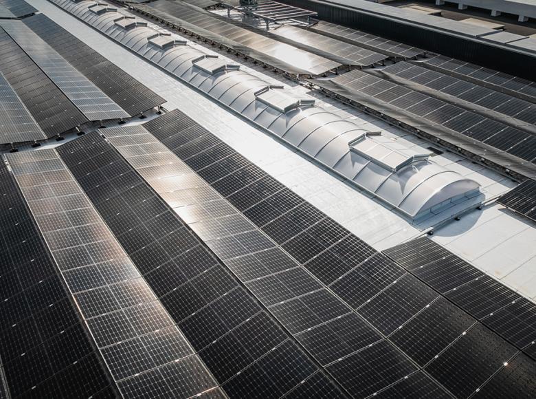 Voûte et ventilation naturelle pilotée en toiture Sodistra