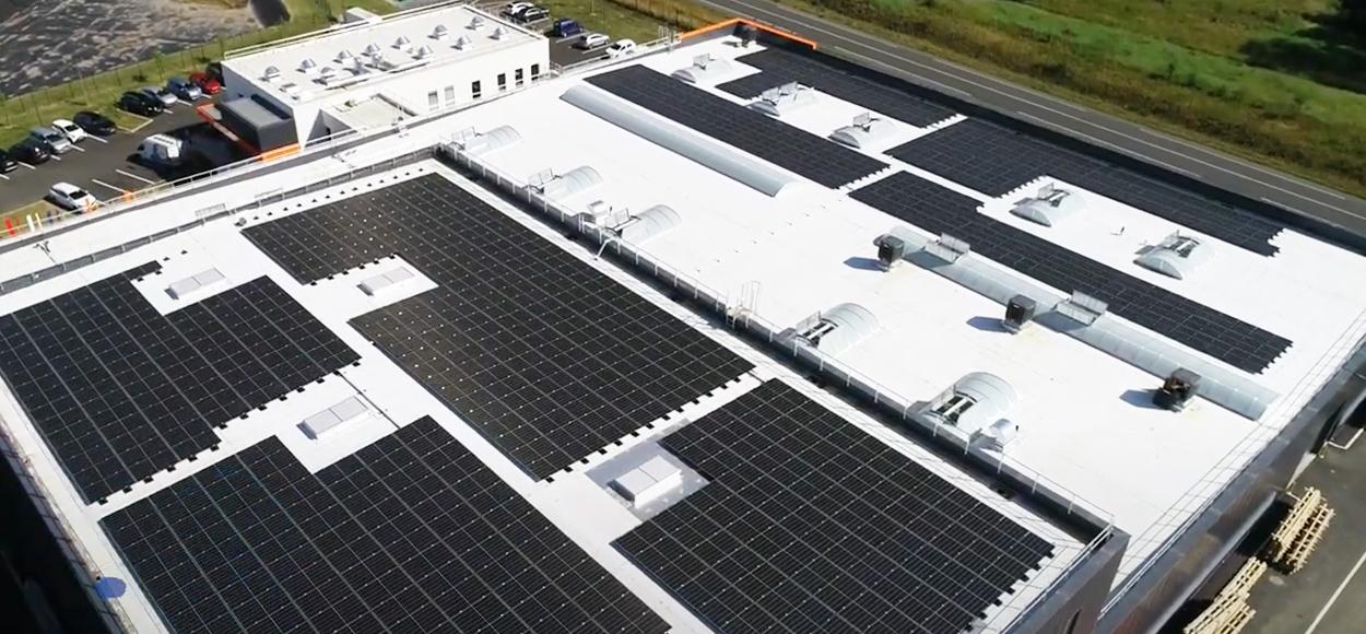 Lanterneaux Bluevoûte Therm et étude lumière en toiture