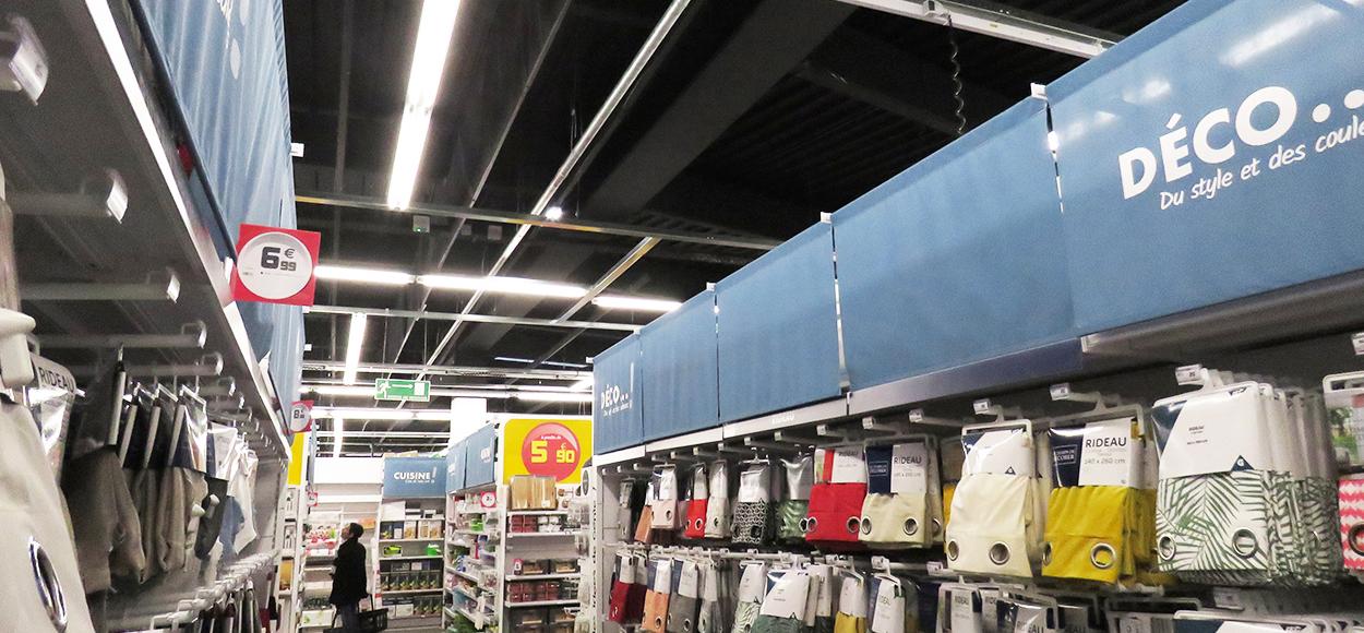 Ecran cantonnement Bluetek publireportage Adexsi magasin Gifi
