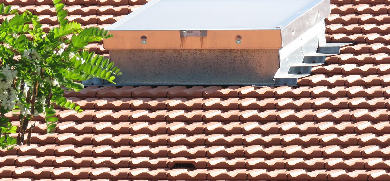 Lanterneau Bluetek Therm Pneu avec Brise-Soleil Lumineux BSL