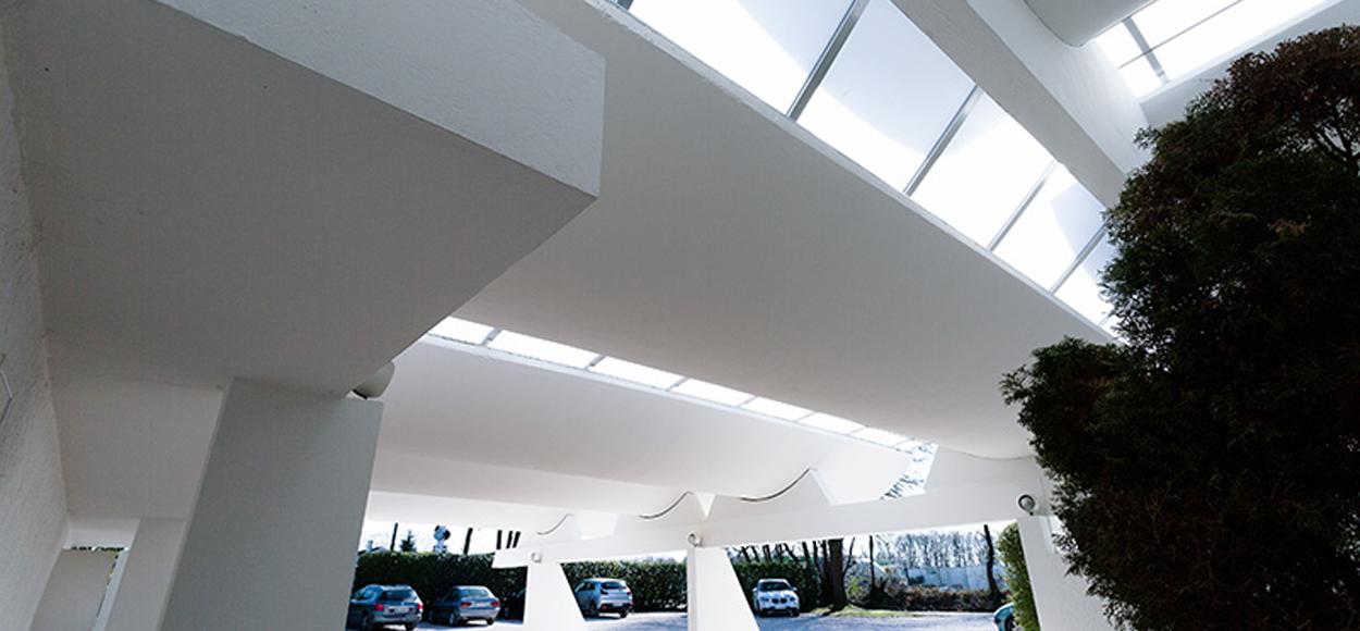 Ateliers Courrèges Pau rénovation voûtes PCA noir et opalescent référence Adexsi marques Bluetek Bluevoûte Bluecoif DV Pneu