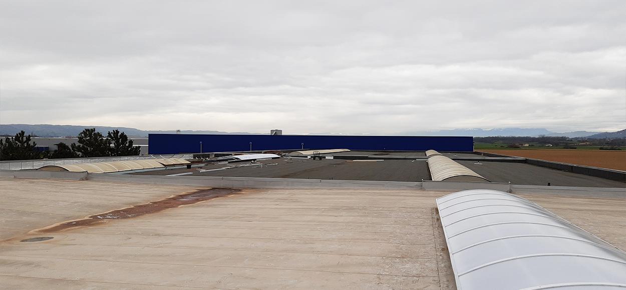 Rénovation lanterneaux filants par voûte Bluetek plateforme logistique